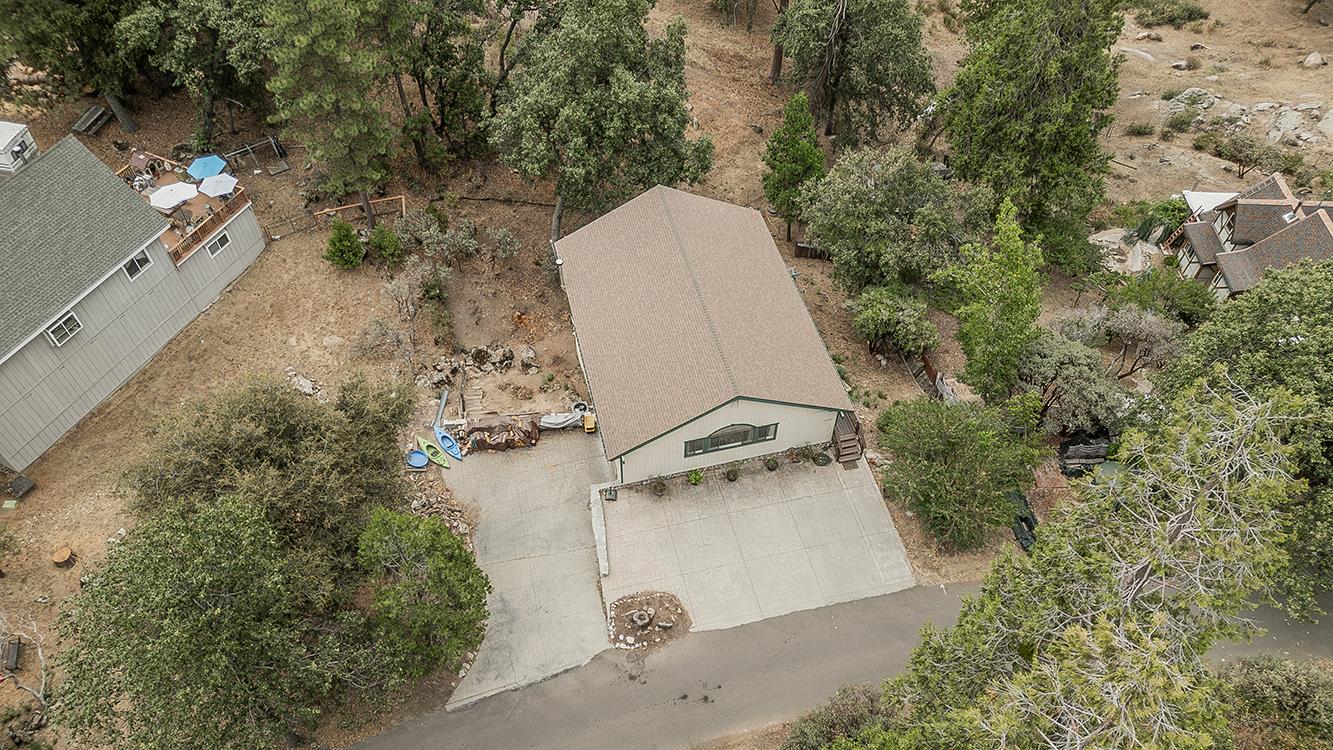 34133 Natoma Rd, Auberry, CA 93602