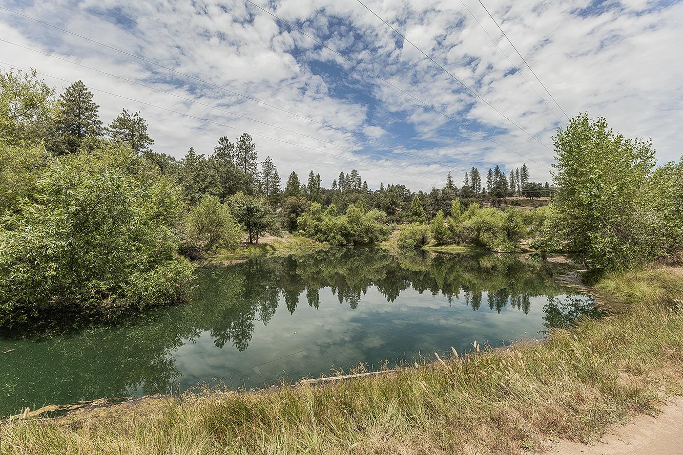 34133 Natoma Rd, Auberry, CA 93602