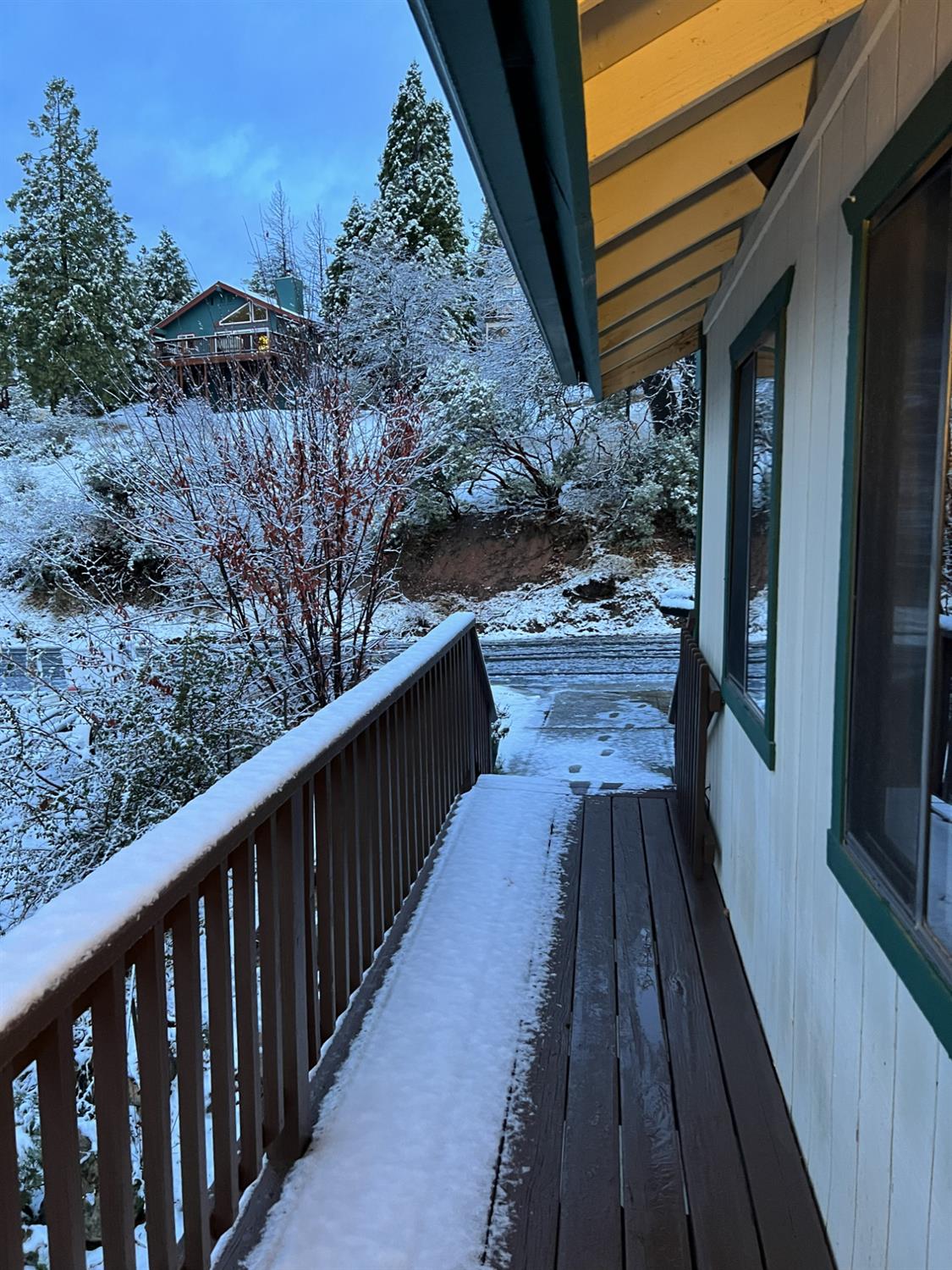 34133 Natoma Rd, Auberry, CA 93602