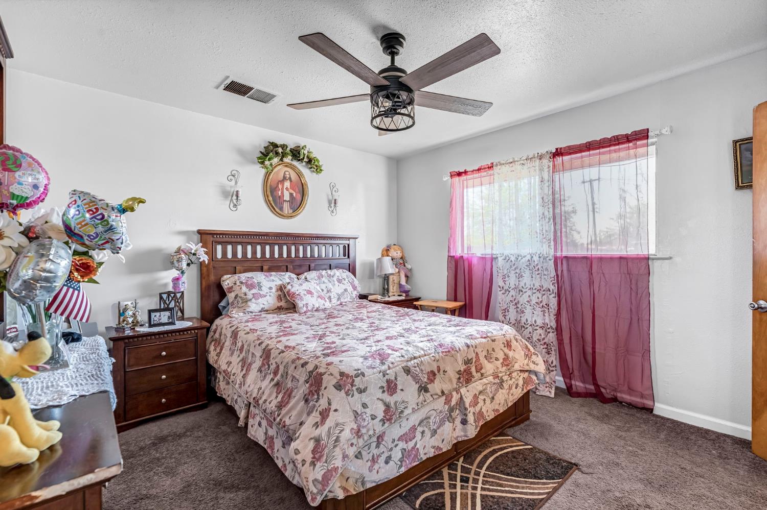 22080 W Nevada Ave, San Joaquin, CA 93660