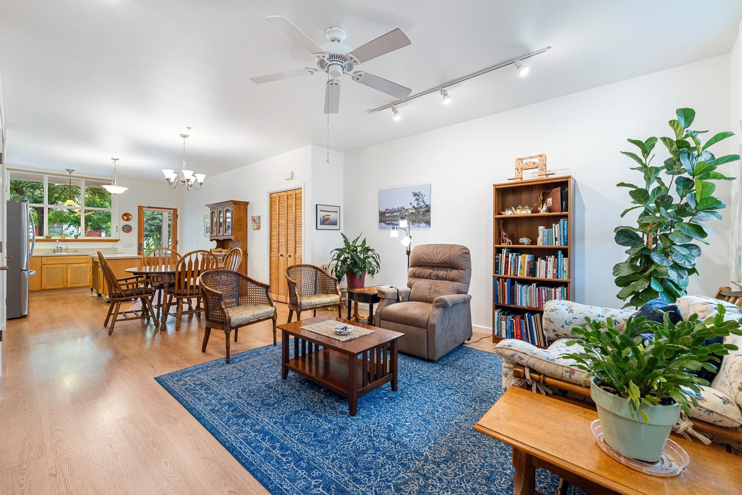 2658 E Alluvial Ave #113, Fresno, CA 93720