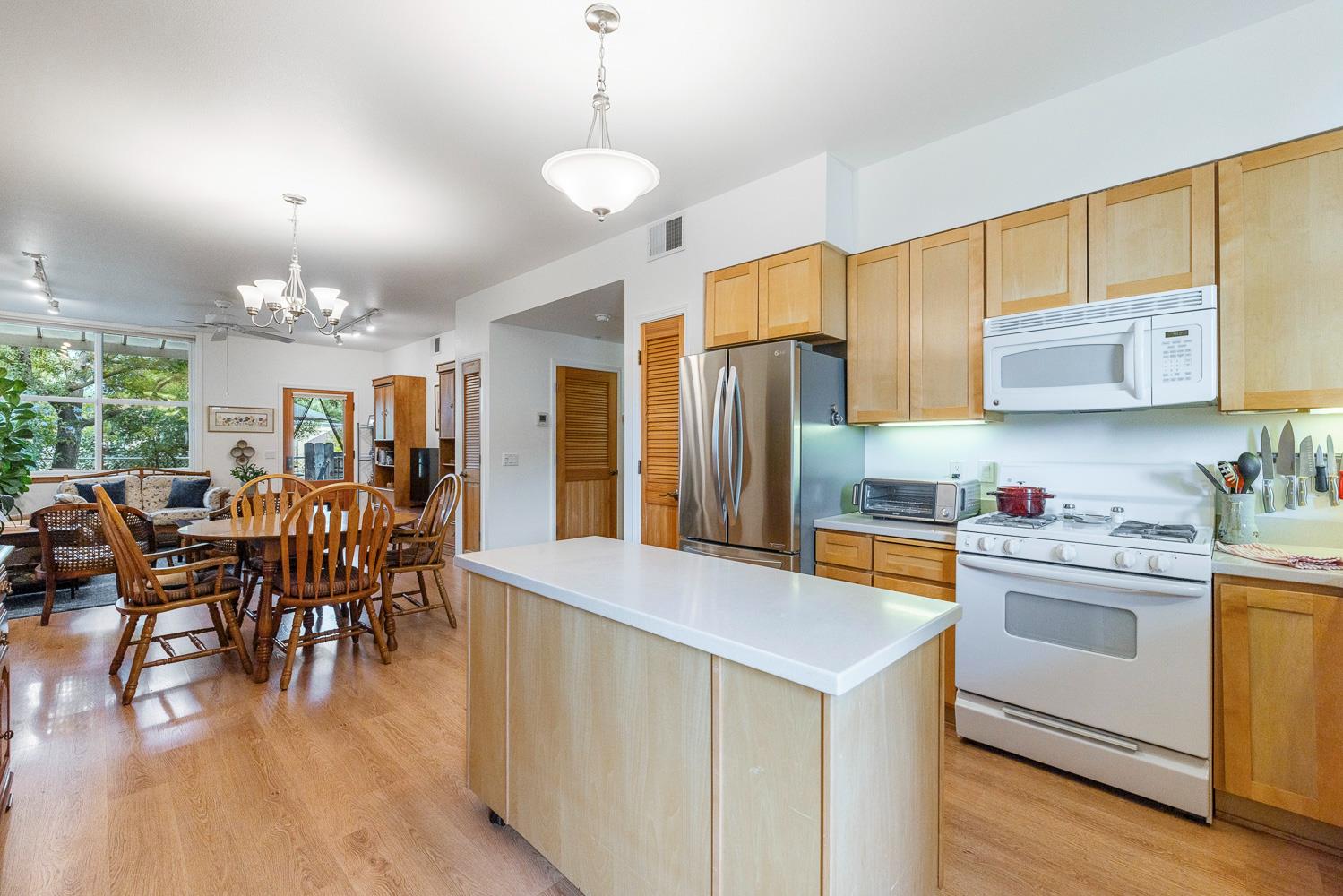 2658 E Alluvial Ave #113, Fresno, CA 93720