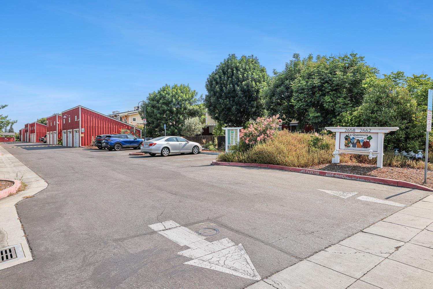 2658 E Alluvial Ave #113, Fresno, CA 93720