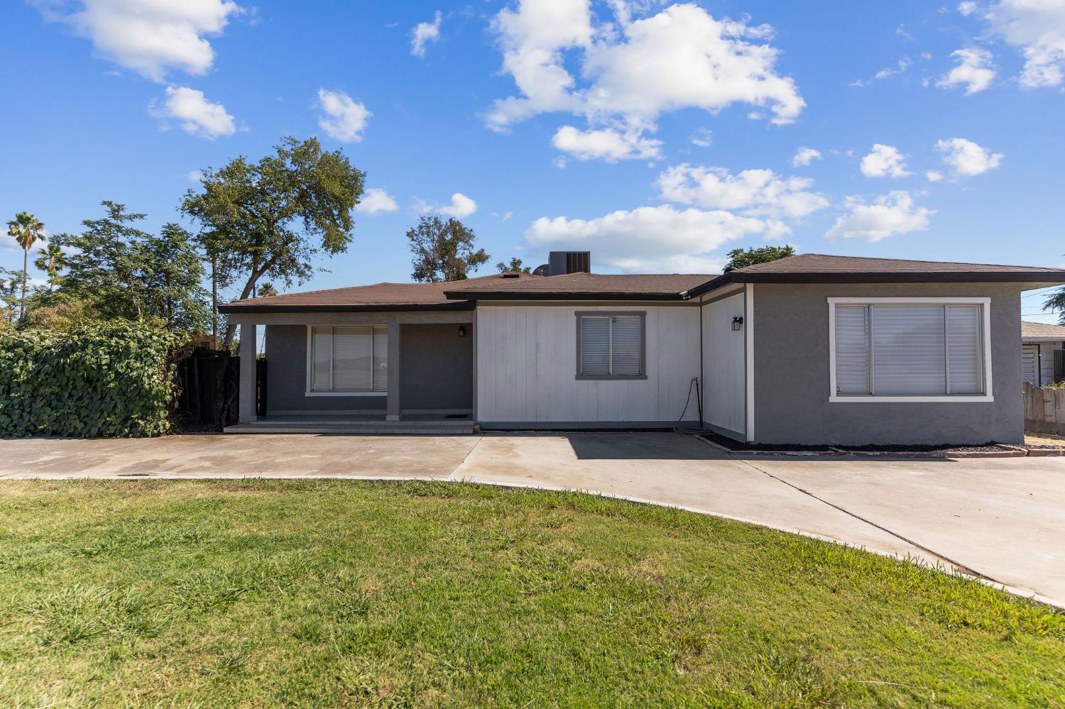 4683 W Hedges Ave, Fresno, CA 93722