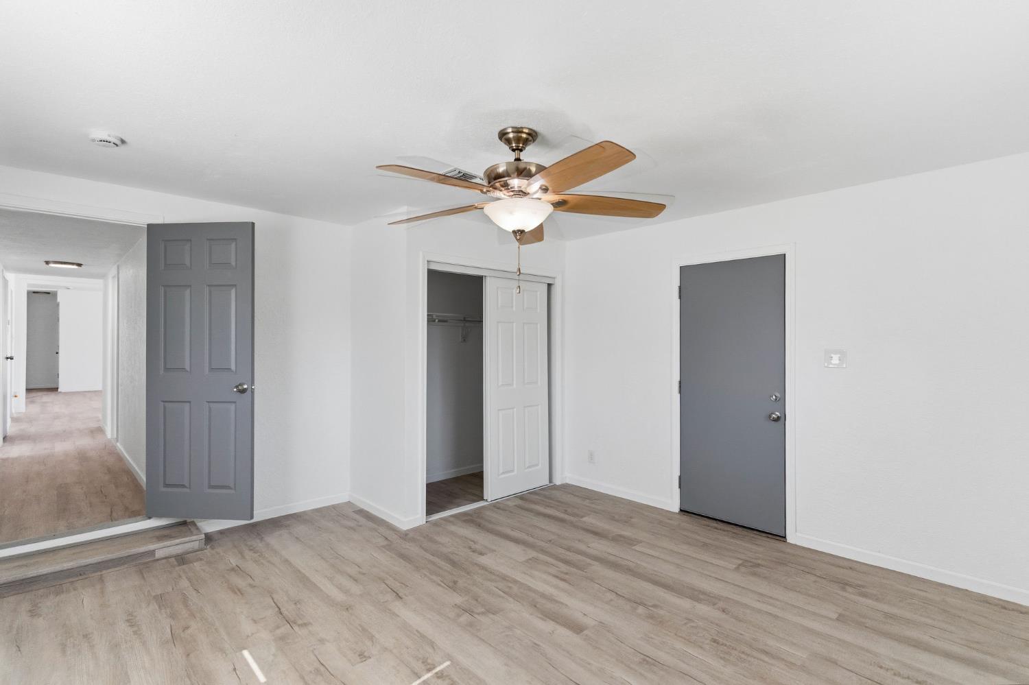 4683 W Hedges Ave, Fresno, CA 93722