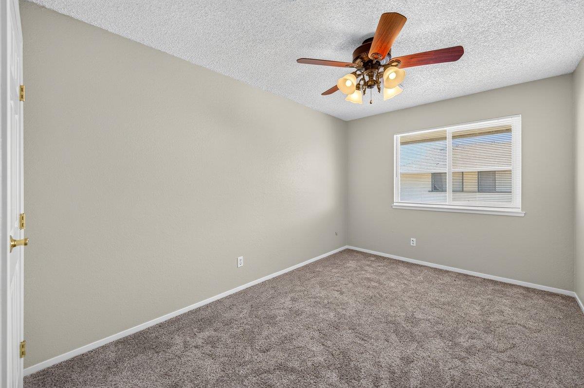 4853 N Winery Cir #115, Fresno, CA 93726