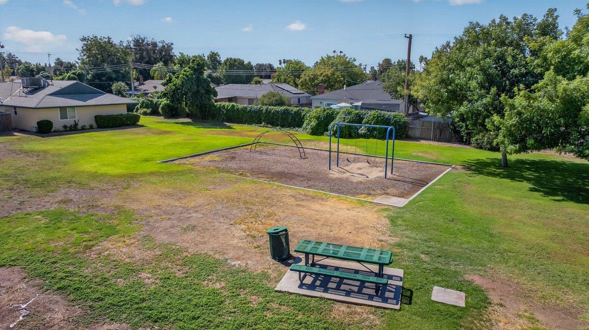 4853 N Winery Cir #115, Fresno, CA 93726