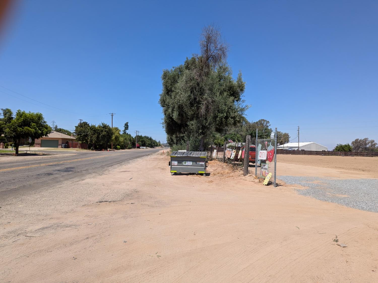 284 S Temperance Ave, Fresno, CA 93727
