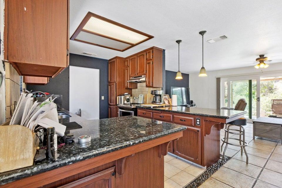 35548 Hummingbird Ln, Yokuts Valley, CA 93675