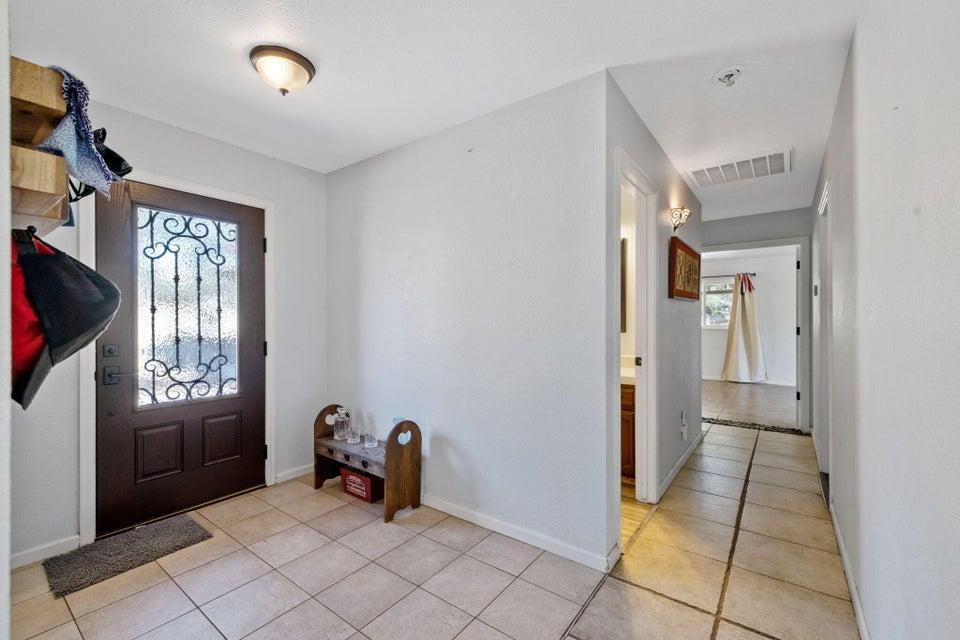 35548 Hummingbird Ln, Yokuts Valley, CA 93675