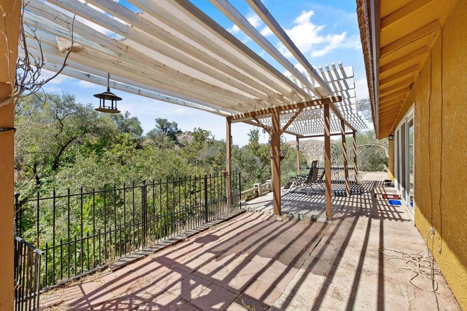 35548 Hummingbird Ln, Yokuts Valley, CA 93675