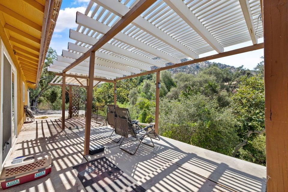 35548 Hummingbird Ln, Yokuts Valley, CA 93675