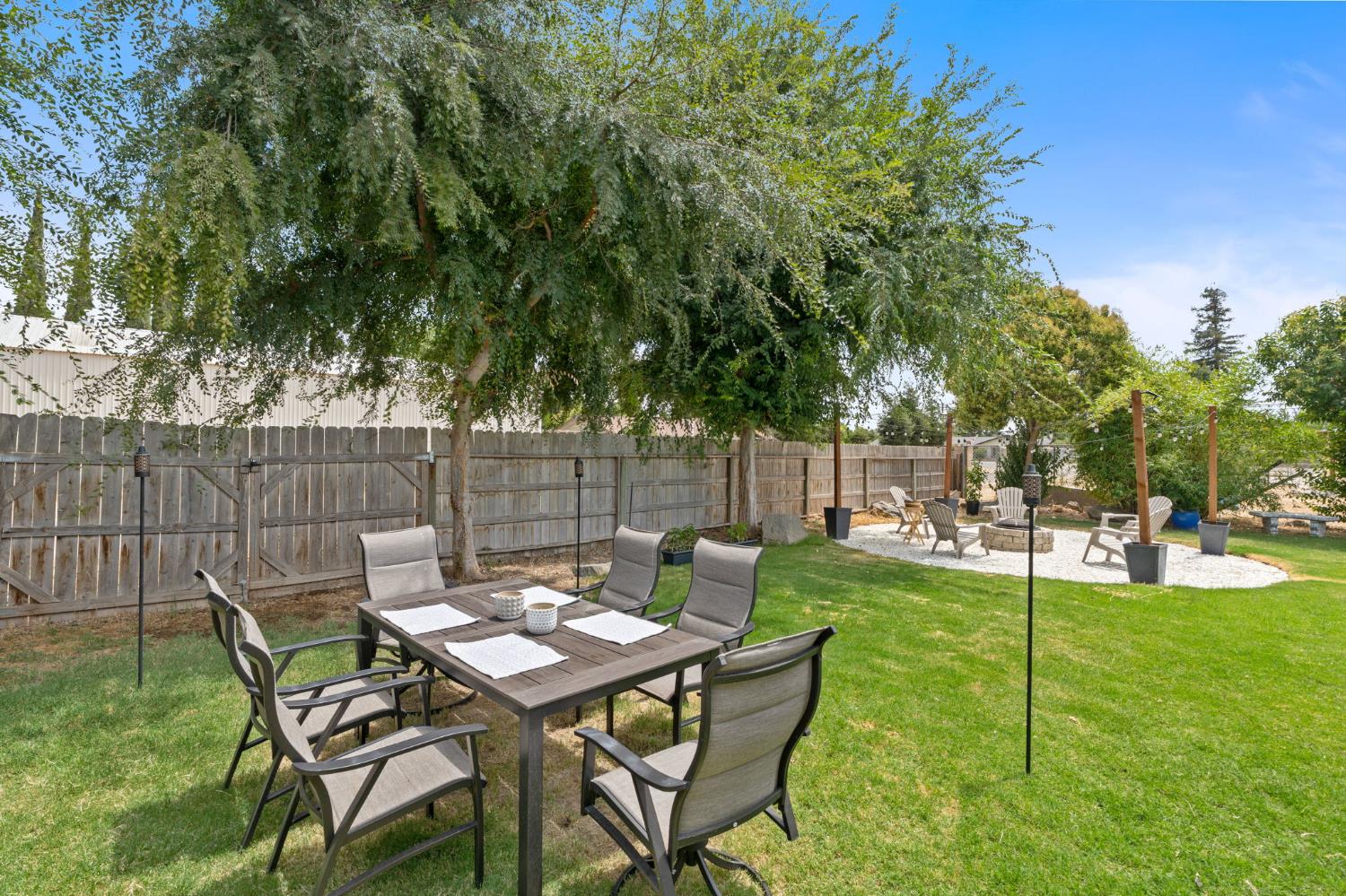 4613 W Andrews Ave, Fresno, CA 93722