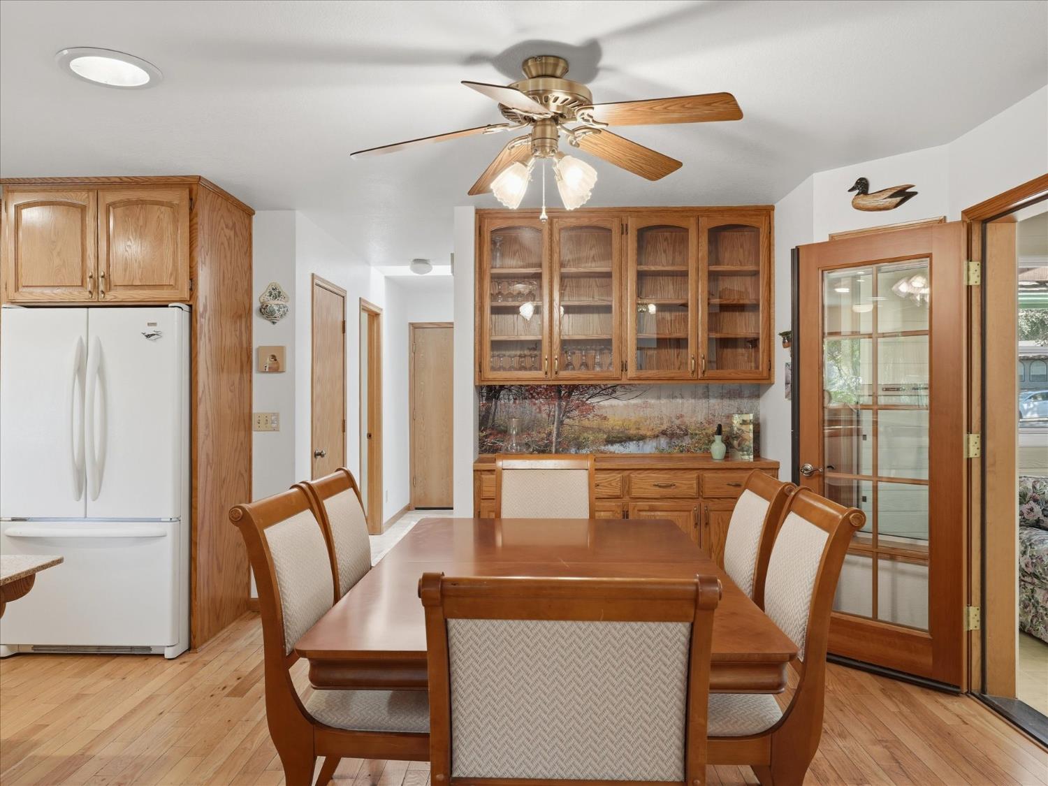 45241 Dillon Dr, Ahwahnee, CA 93601