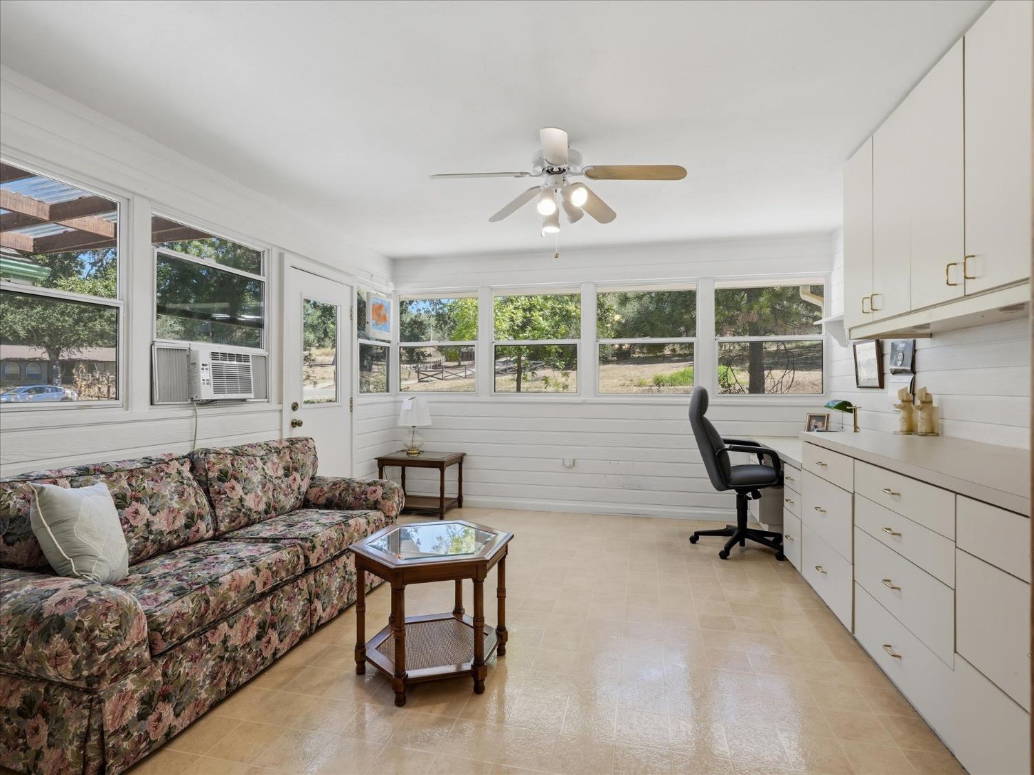 45241 Dillon Dr, Ahwahnee, CA 93601