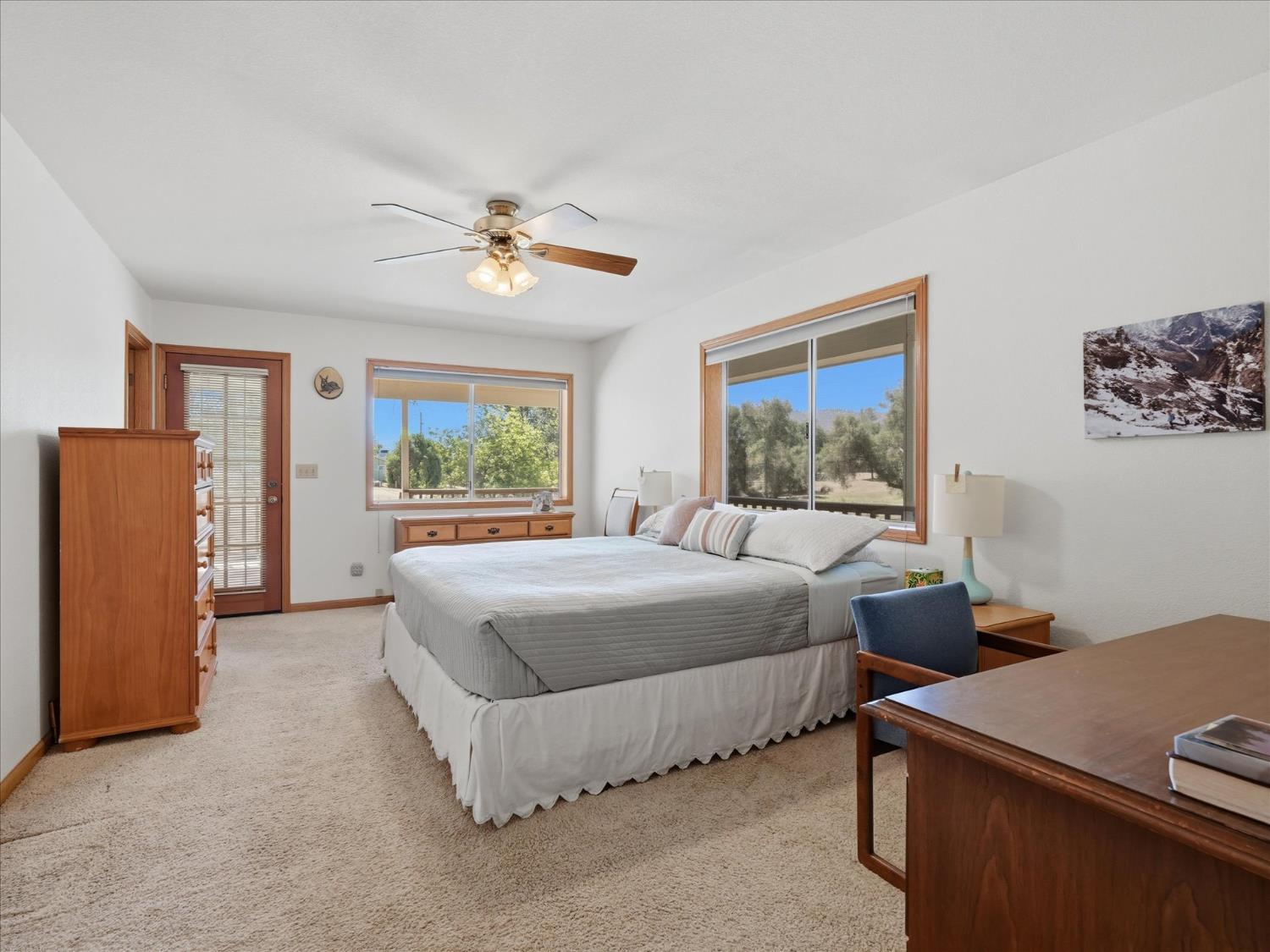 45241 Dillon Dr, Ahwahnee, CA 93601