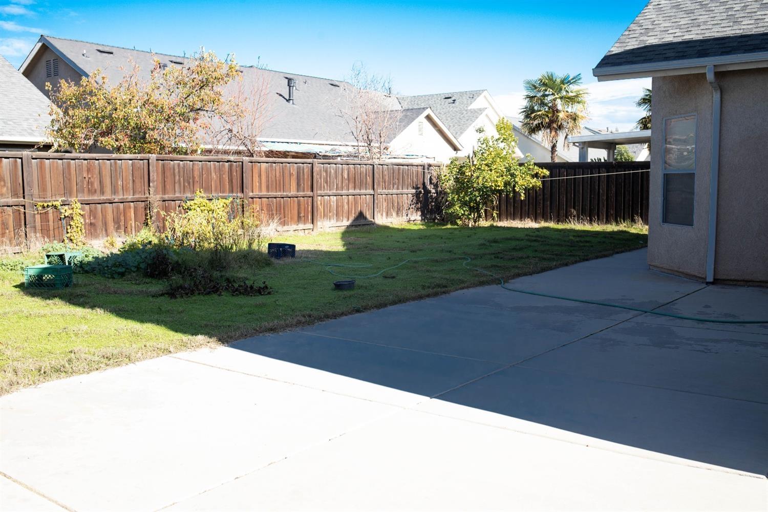 4712 W Celeste Ave, Fresno, CA 93722
