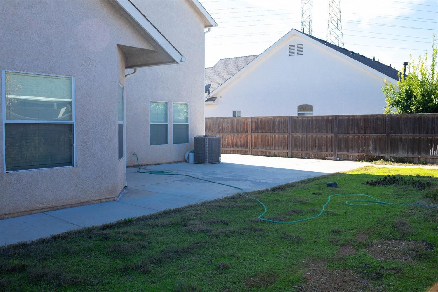 4712 W Celeste Ave, Fresno, CA 93722