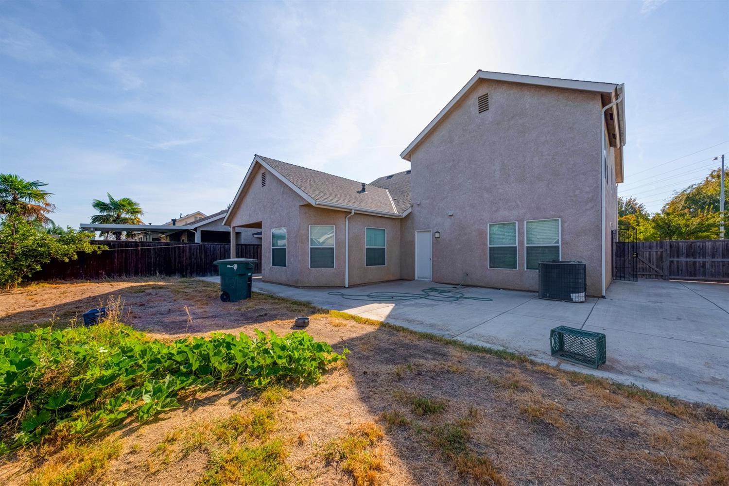 4712 W Celeste Ave, Fresno, CA 93722