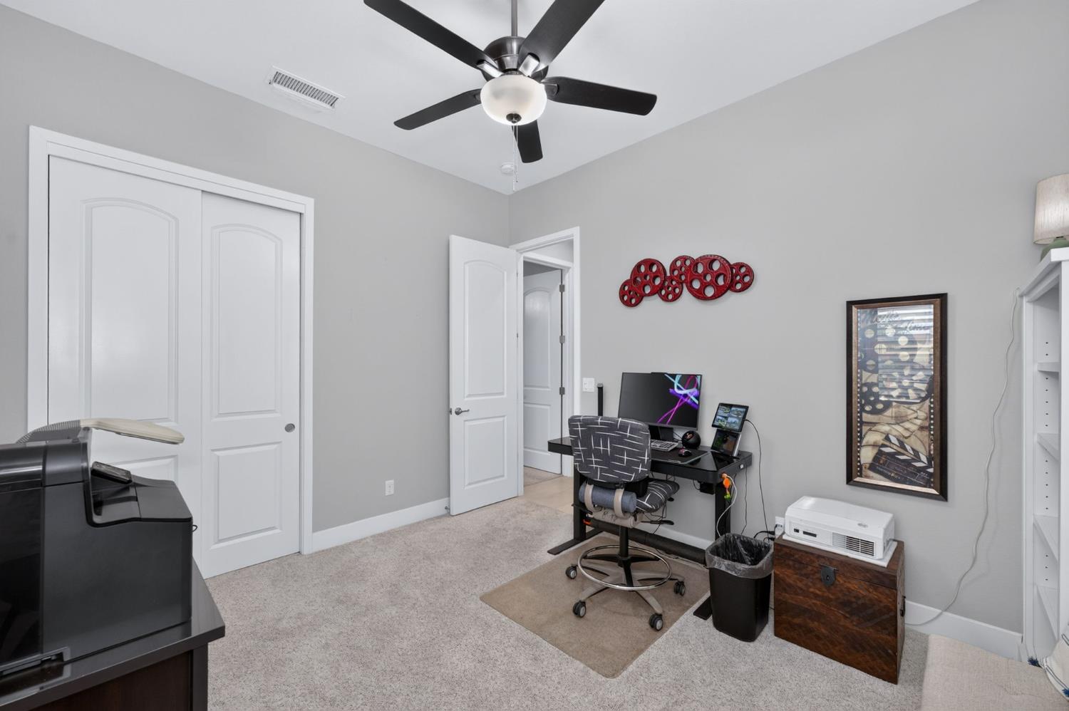 768 Overstone Ave, Madera, CA 93636