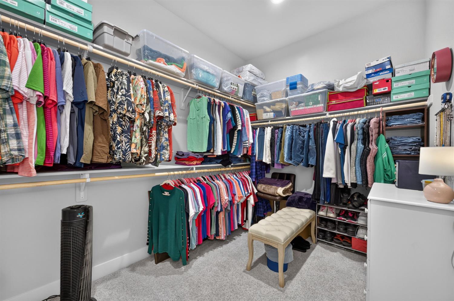768 Overstone Ave, Madera, CA 93636