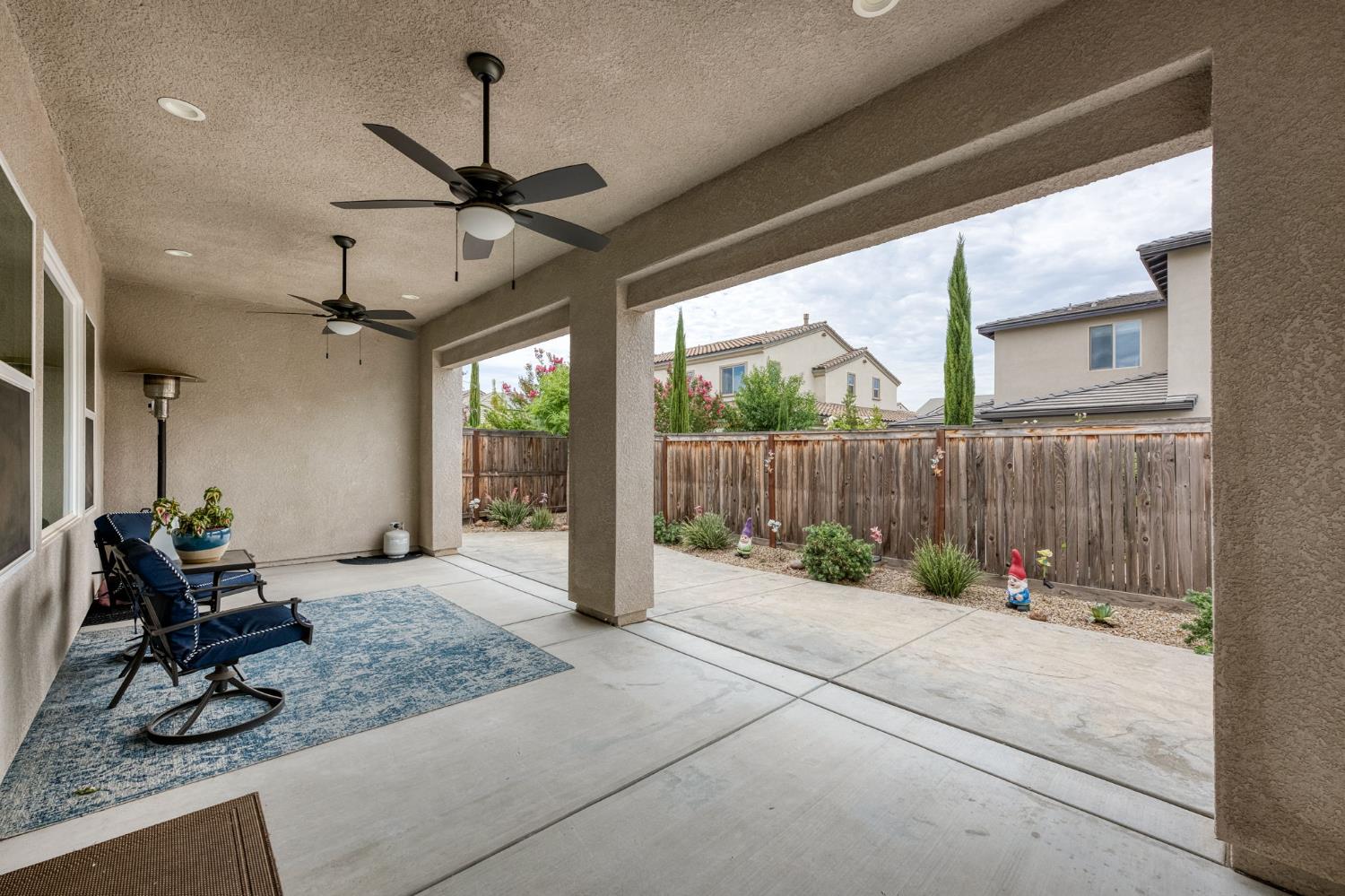768 Overstone Ave, Madera, CA 93636