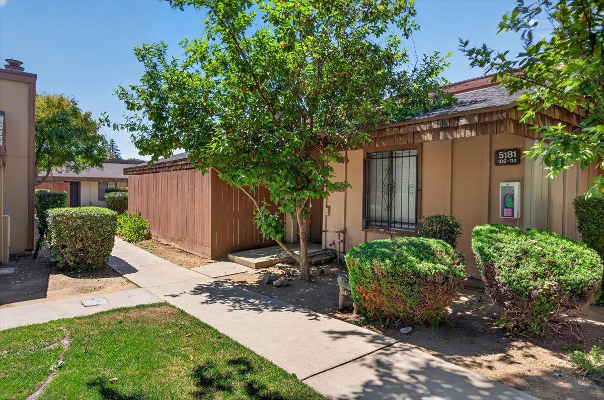 5181 E Olive Ave #113, Fresno, CA 93727