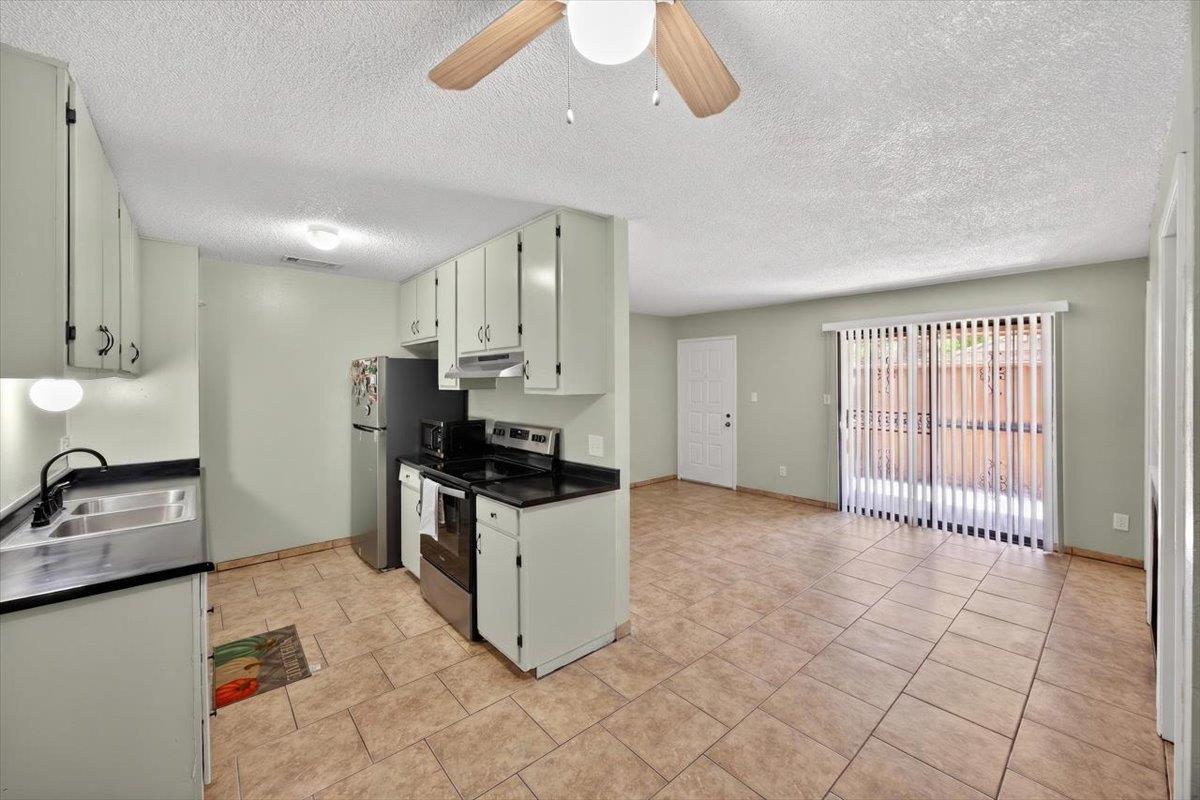 5181 E Olive Ave #113, Fresno, CA 93727
