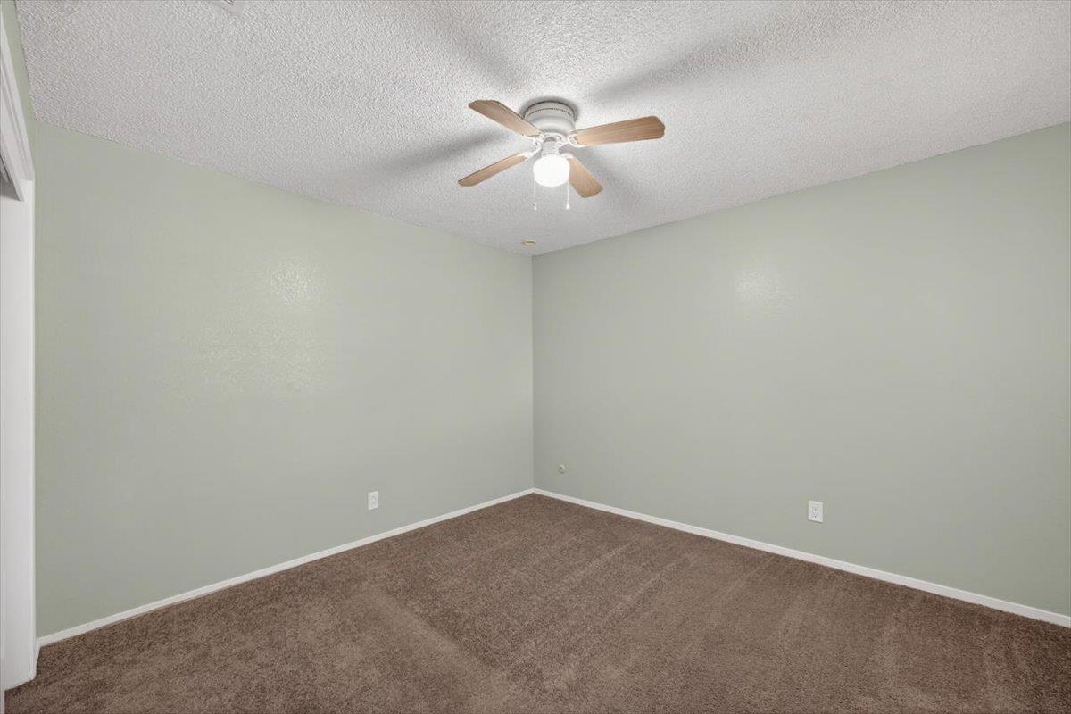 5181 E Olive Ave #113, Fresno, CA 93727