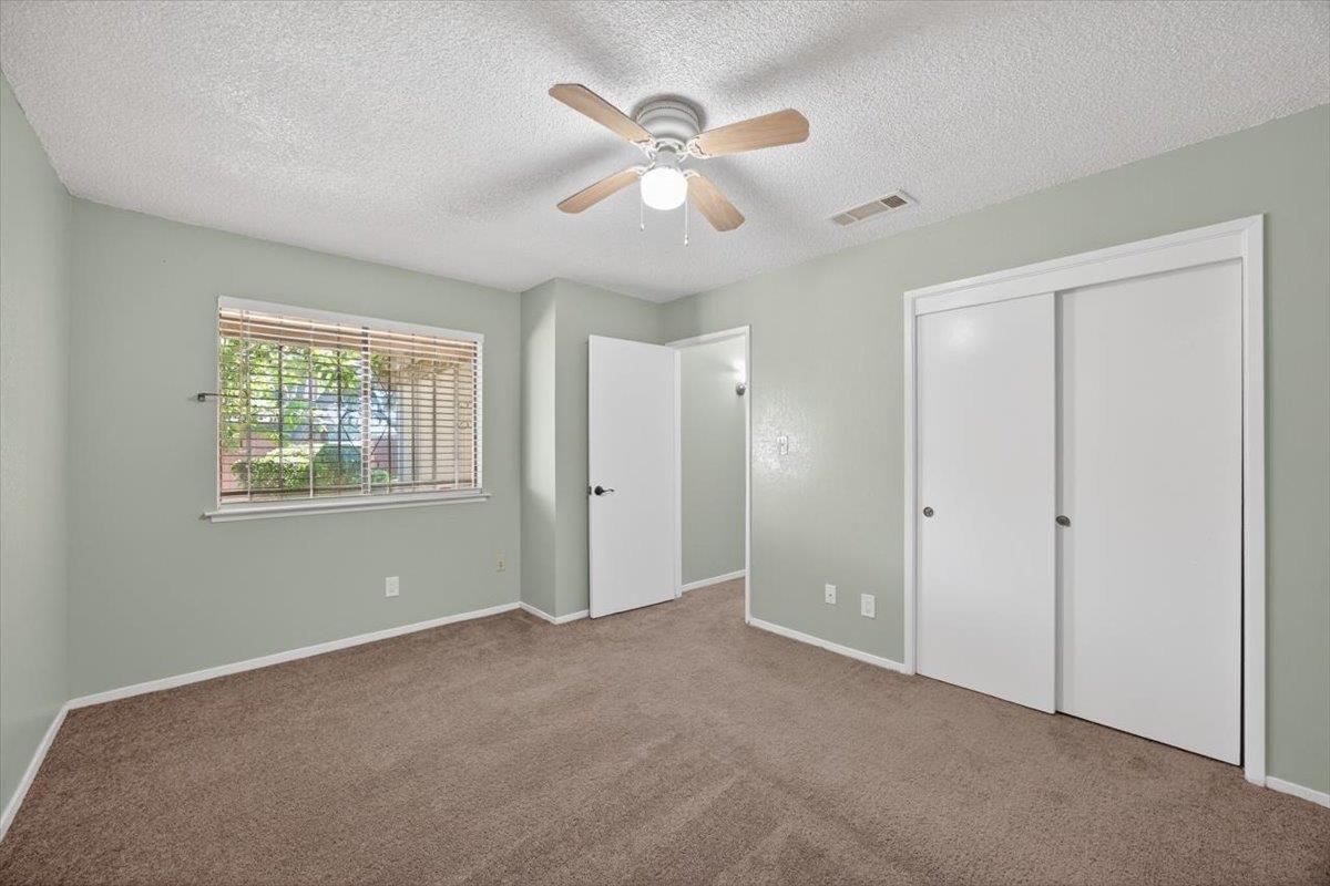 5181 E Olive Ave #113, Fresno, CA 93727