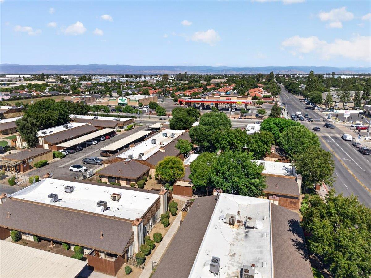 5181 E Olive Ave #113, Fresno, CA 93727