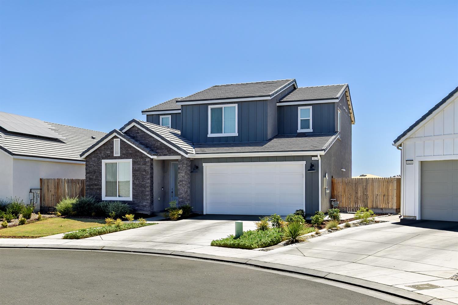 1123 Traverse Dr S, Madera, CA 93636