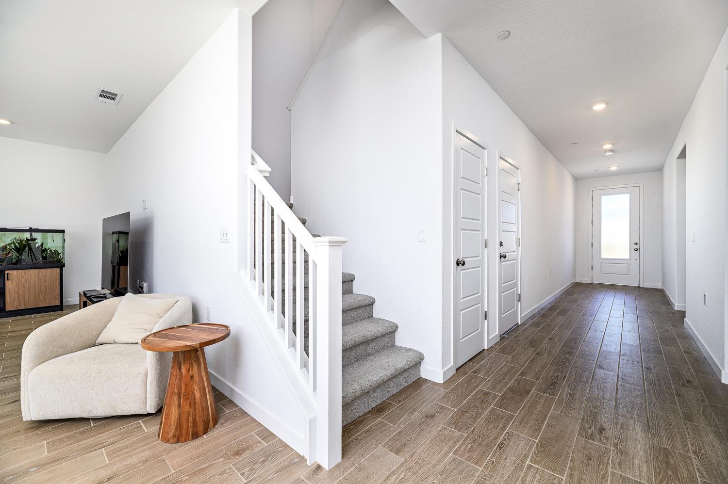 1123 Traverse Dr S, Madera, CA 93636