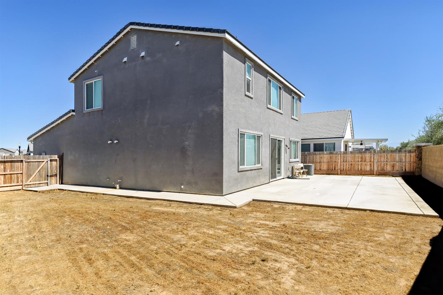 1123 Traverse Dr S, Madera, CA 93636