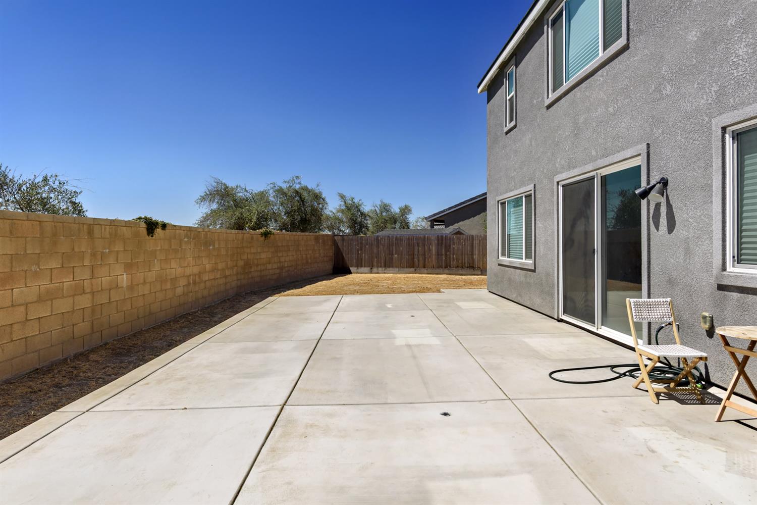 1123 Traverse Dr S, Madera, CA 93636