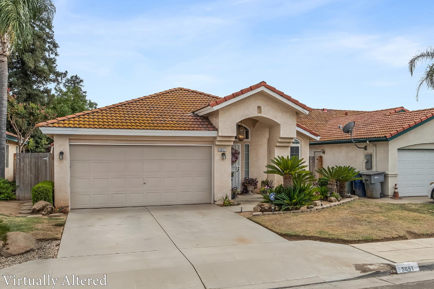 5651 W Sample Ave, Fresno, CA 93722