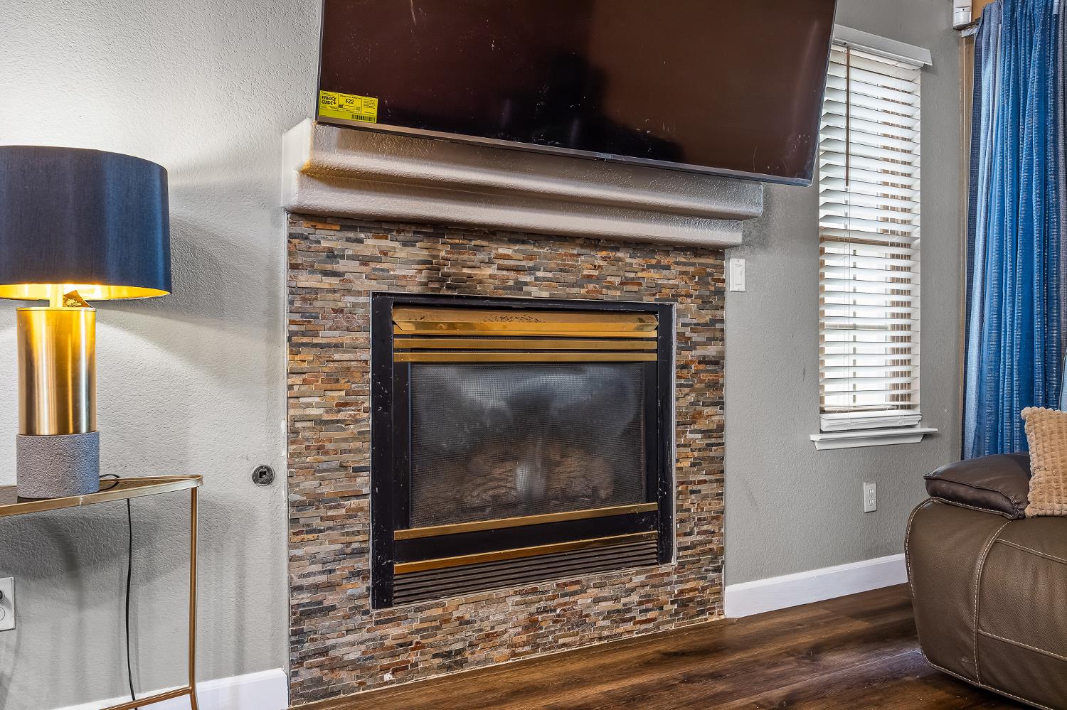 5651 W Sample Ave, Fresno, CA 93722