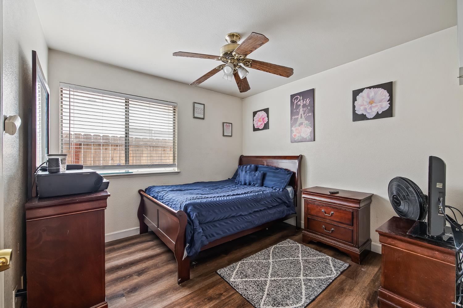 5651 W Sample Ave, Fresno, CA 93722