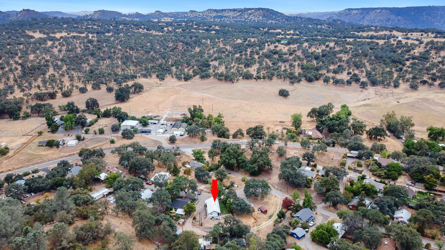 34633 Robles Rd, Auberry, CA 93602