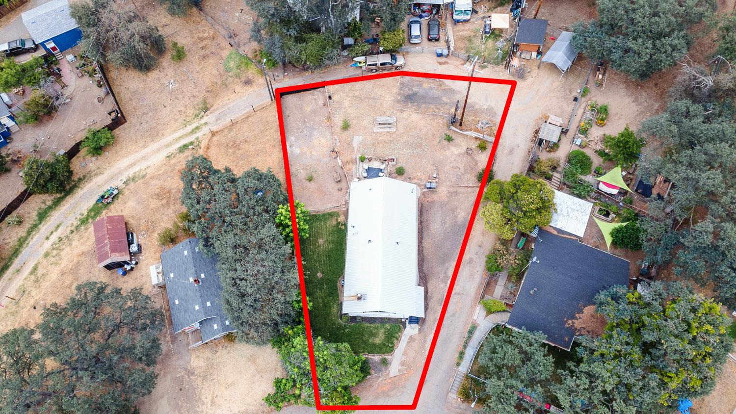 34633 Robles Rd, Auberry, CA 93602