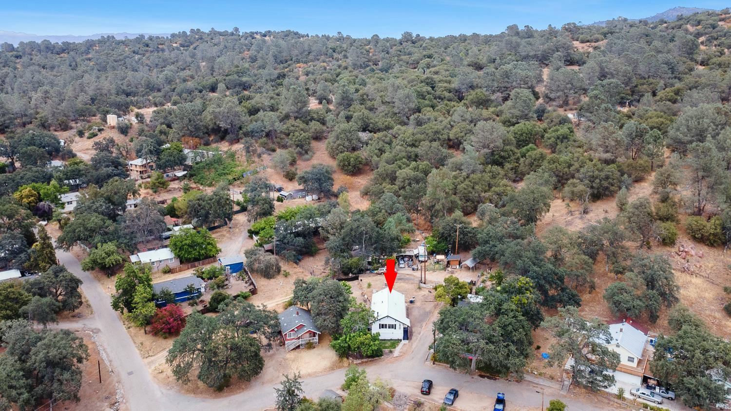 34633 Robles Rd, Auberry, CA 93602