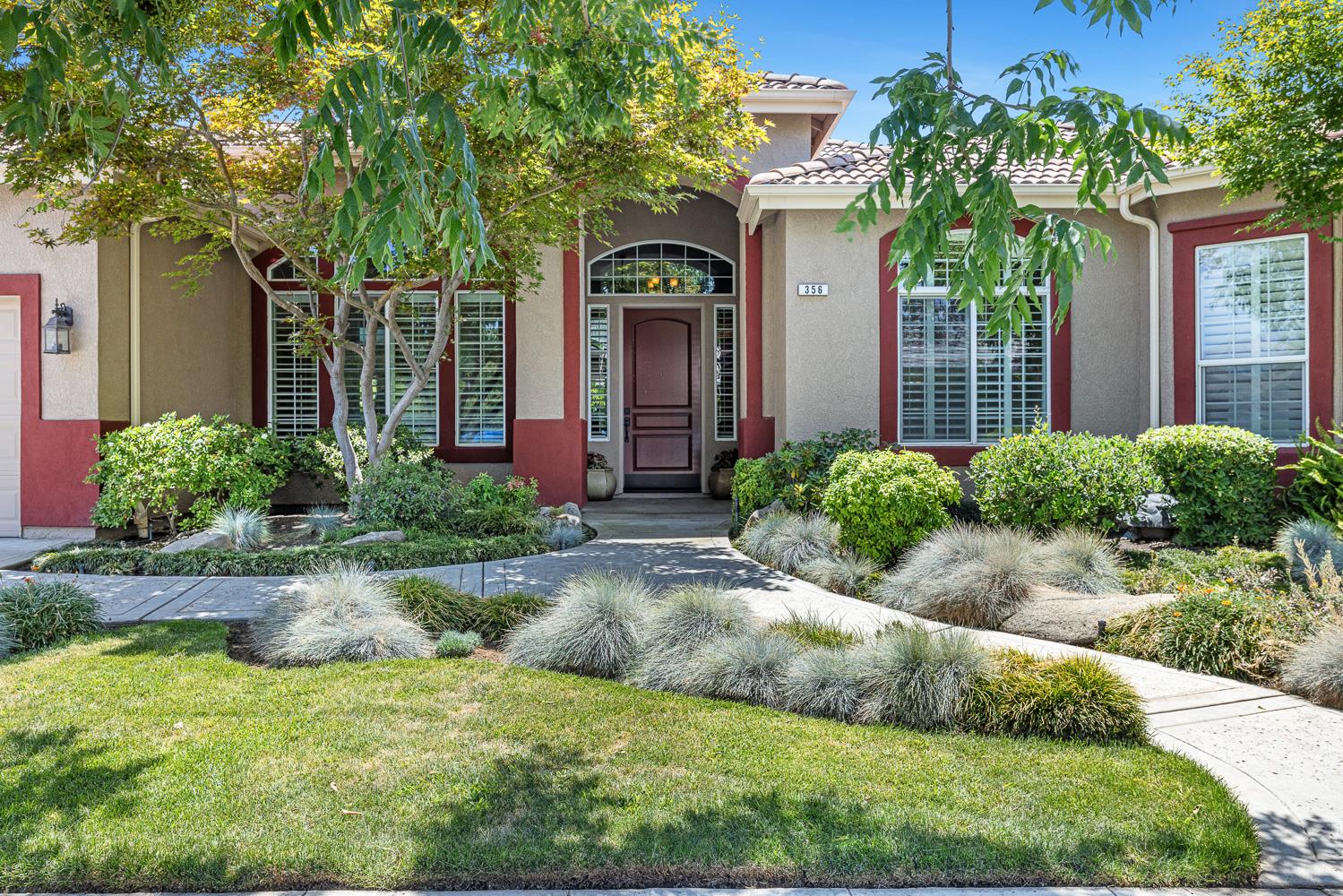 356 Richmond Ave, Clovis, CA 93619