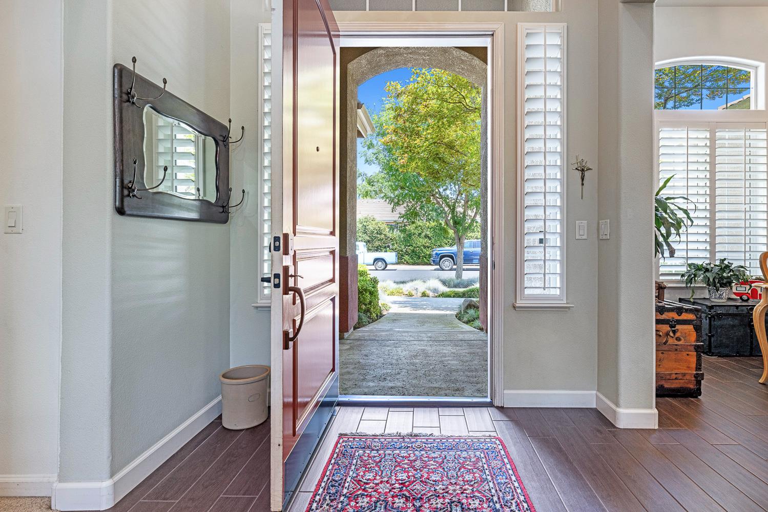 356 Richmond Ave, Clovis, CA 93619