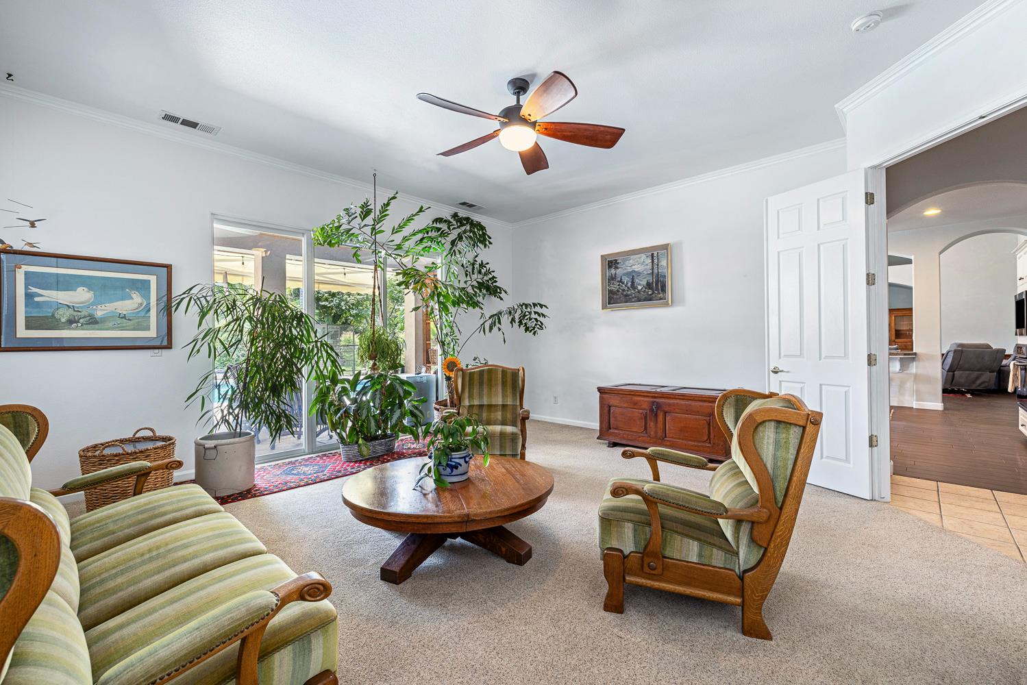 356 Richmond Ave, Clovis, CA 93619