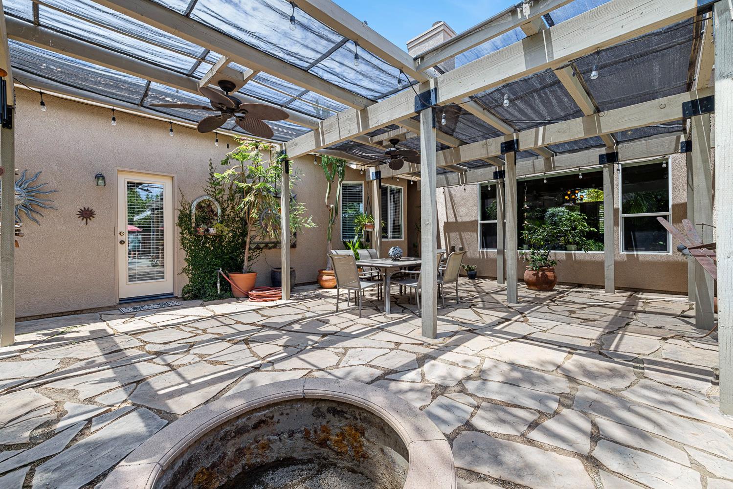 356 Richmond Ave, Clovis, CA 93619