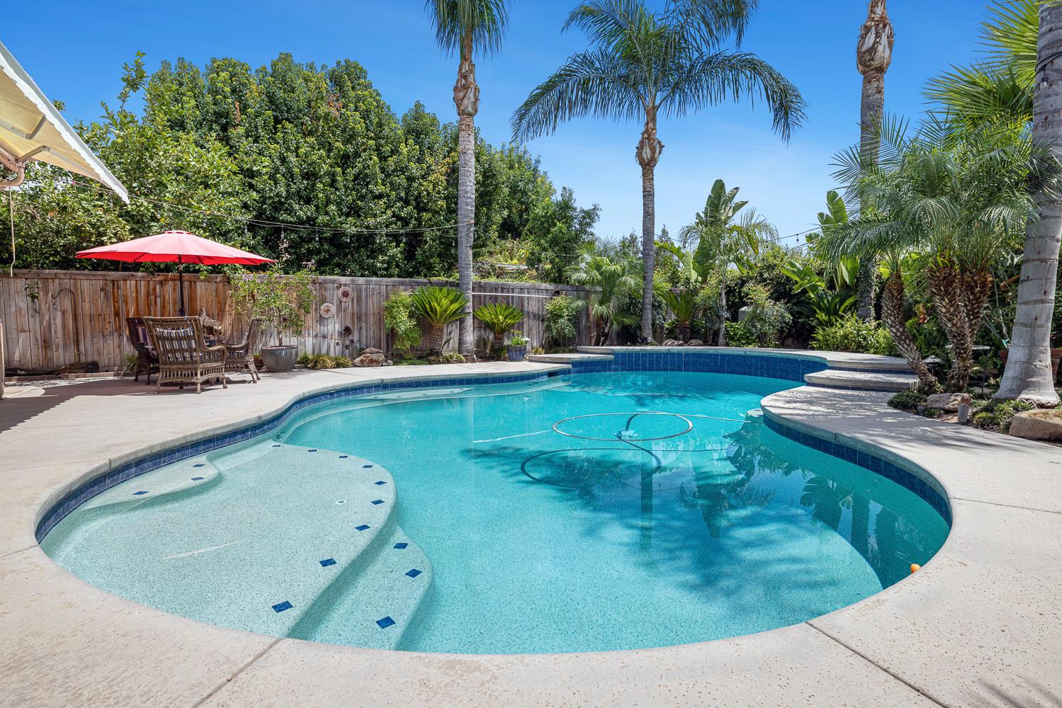 356 Richmond Ave, Clovis, CA 93619