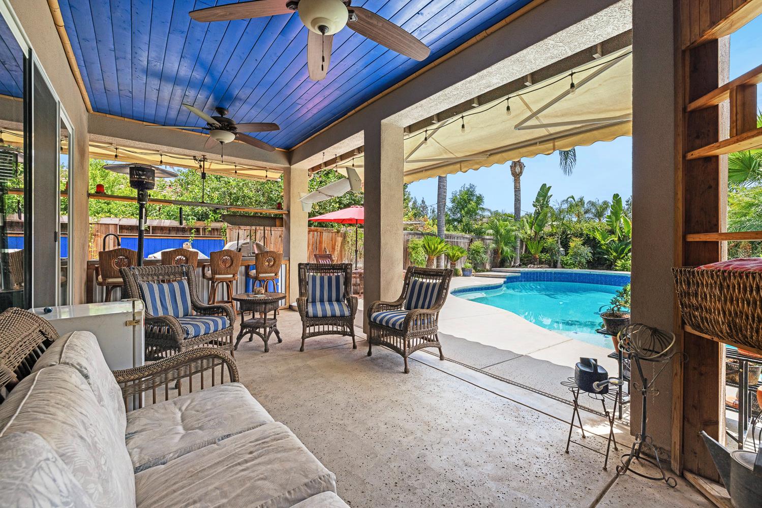 356 Richmond Ave, Clovis, CA 93619