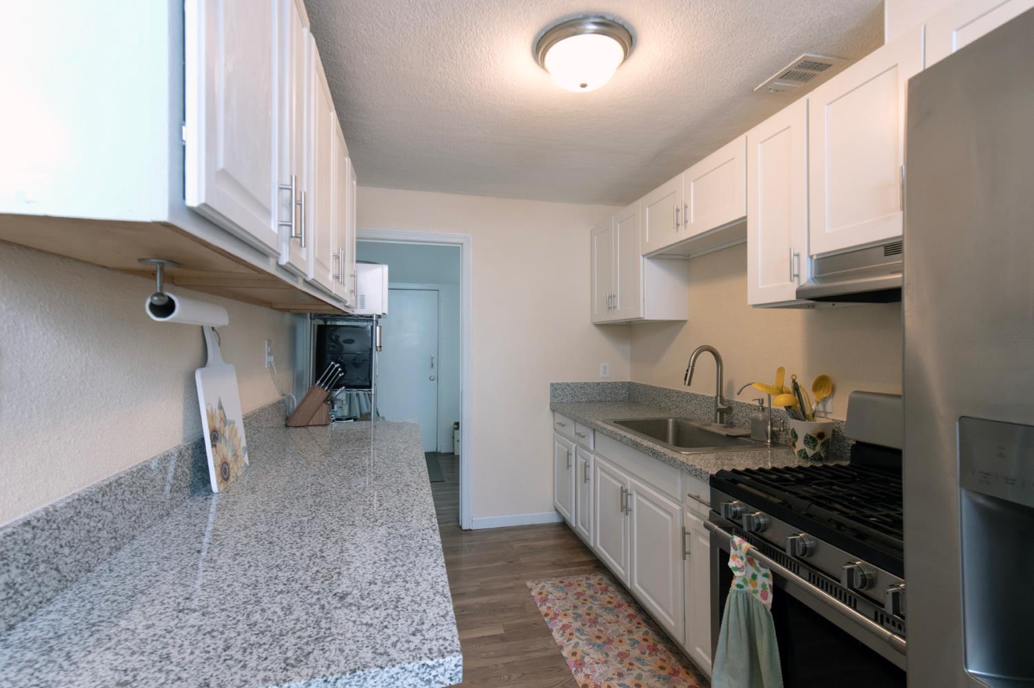 6397 W Clinton Ave, Fresno, CA 93723