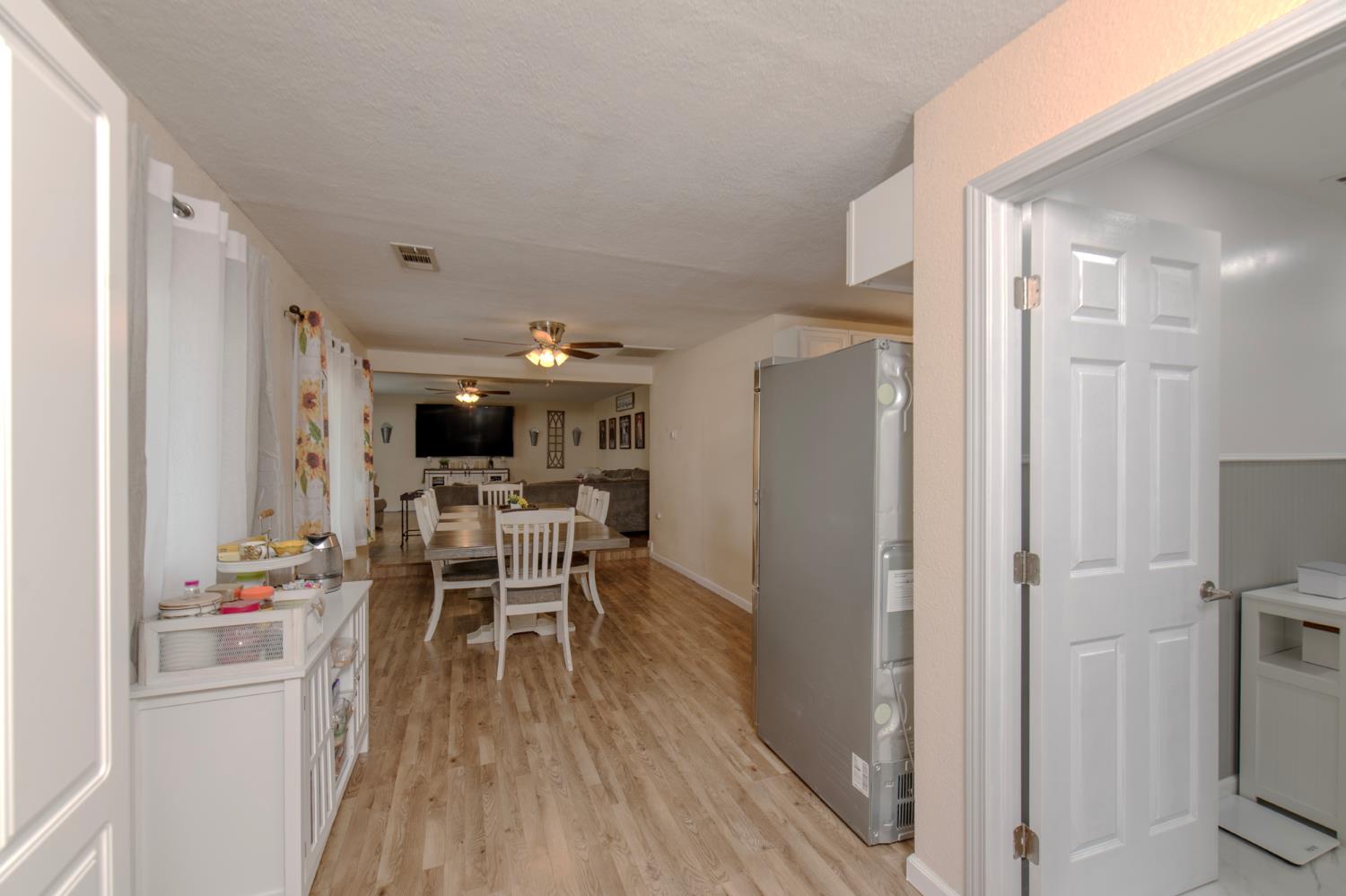 6397 W Clinton Ave, Fresno, CA 93723