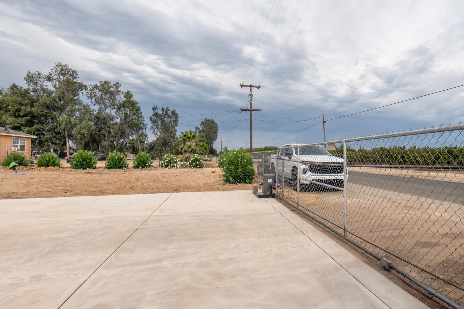 6397 W Clinton Ave, Fresno, CA 93723